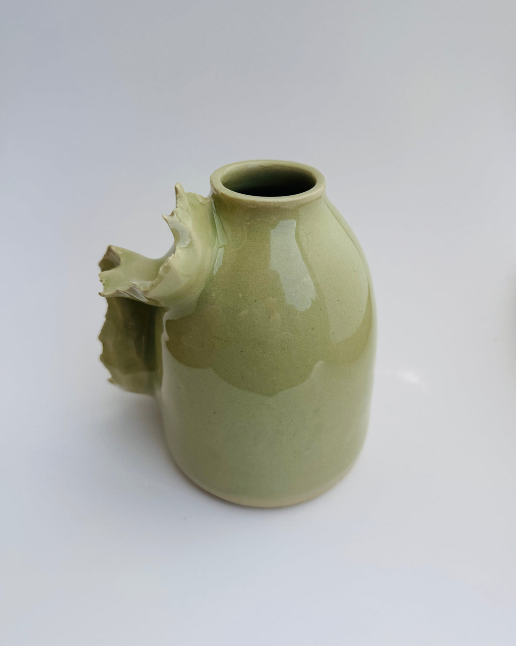 Dragon vase